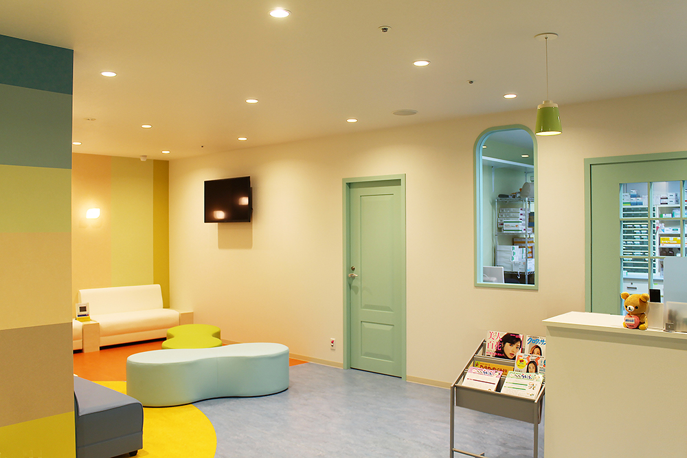 らいふ薬局 日ノ出町店